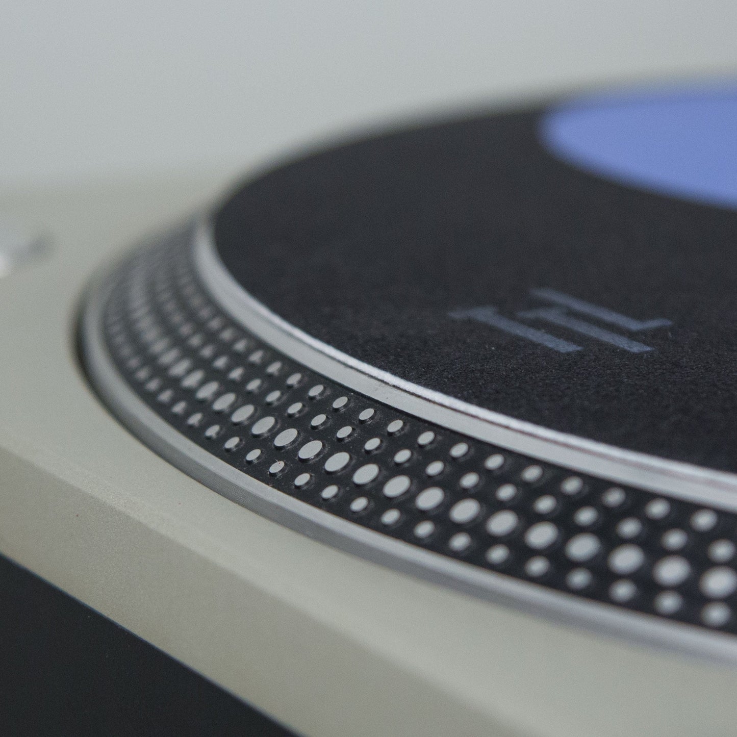 Dr. Suzuki Record Mat (Dark Mode)